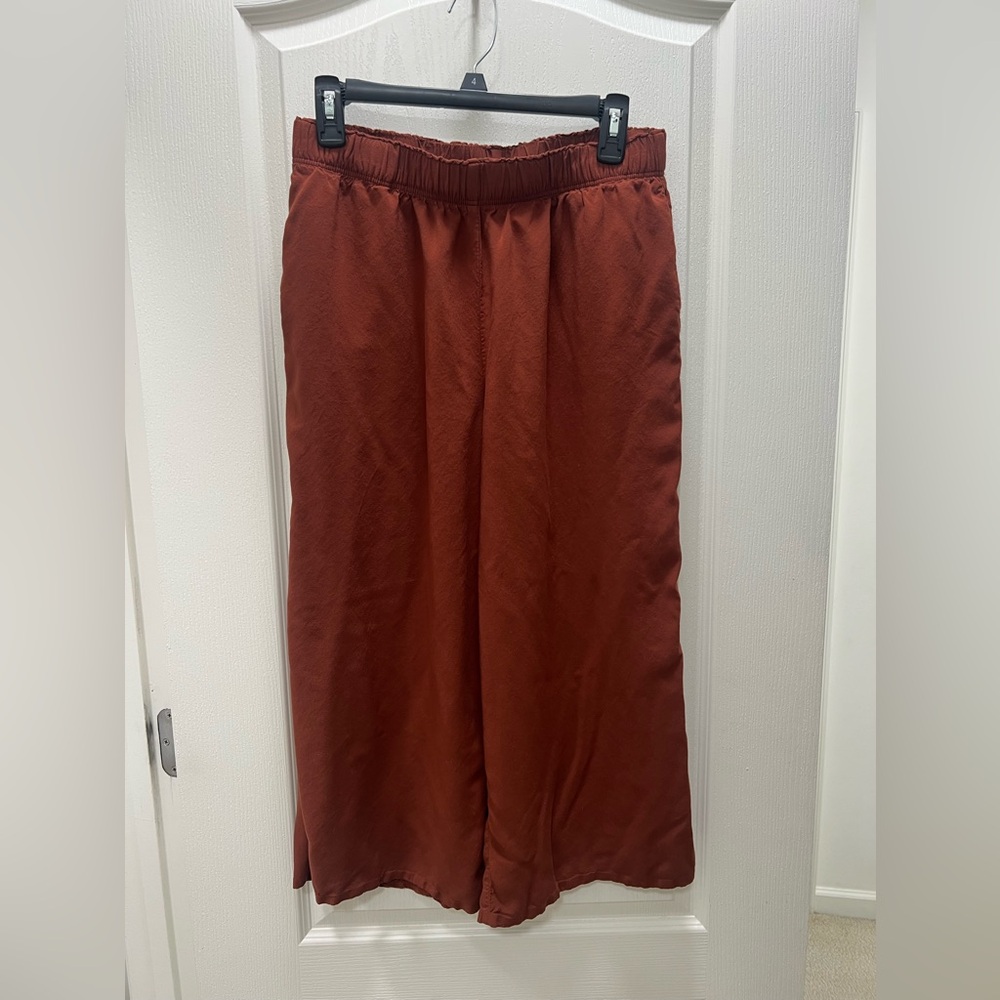H&M Rust Wide-Leg Cropped Pant